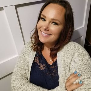 Meet your Posher, Lyndsay